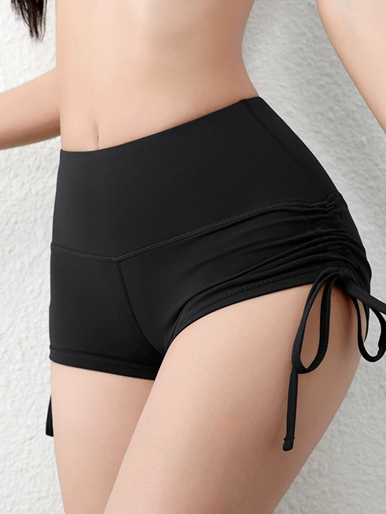 Quần short thể thao đa năng màu đen dành cho nữ, quần short tập thể dục siêu ngắn có dây rút nhanh khô, ôm sát nâng mông, quần tập yoga màu đào.
