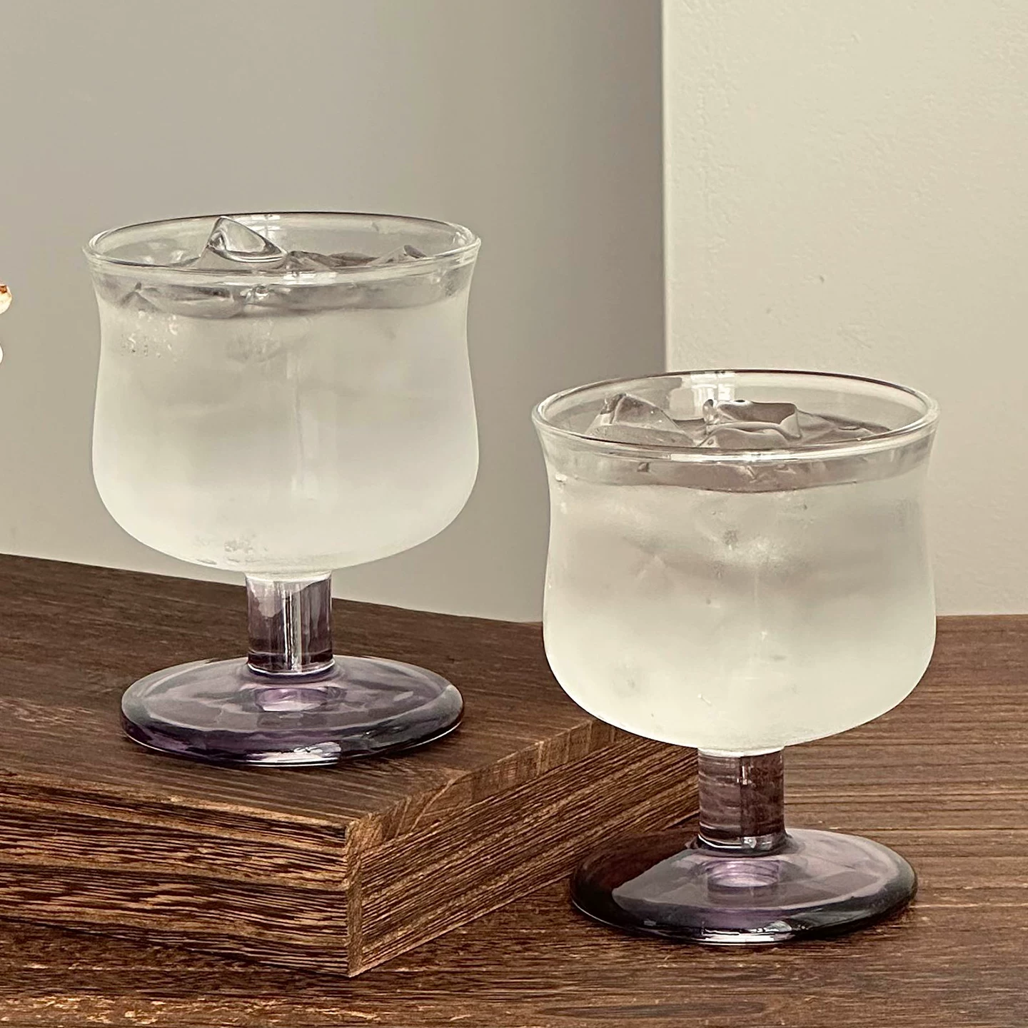 Ly thủy tinh cổ thấp, kiểu dáng độc đáo, ly cocktail đặc biệt, ly cà phê Mỹ, ly nước ép.