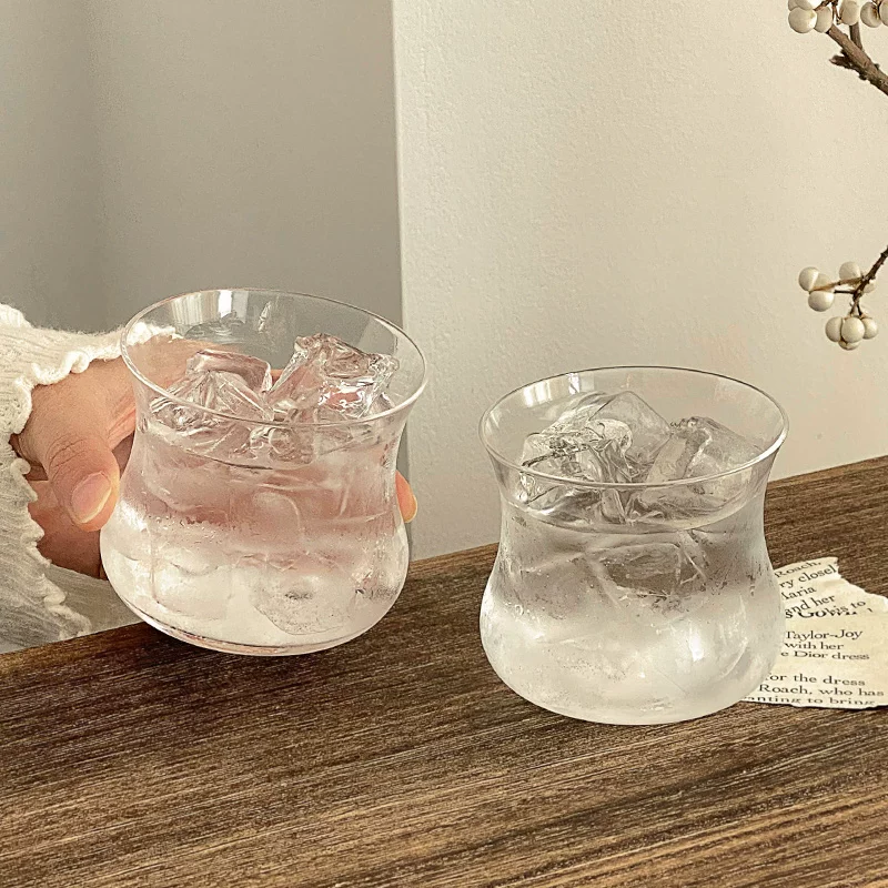 Ly thủy tinh tulip nhẹ, dùng trong nhà, đơn giản và sáng tạo, ly trà đặc biệt dùng cho cà phê, latte, nước ép và các loại đồ uống khác.