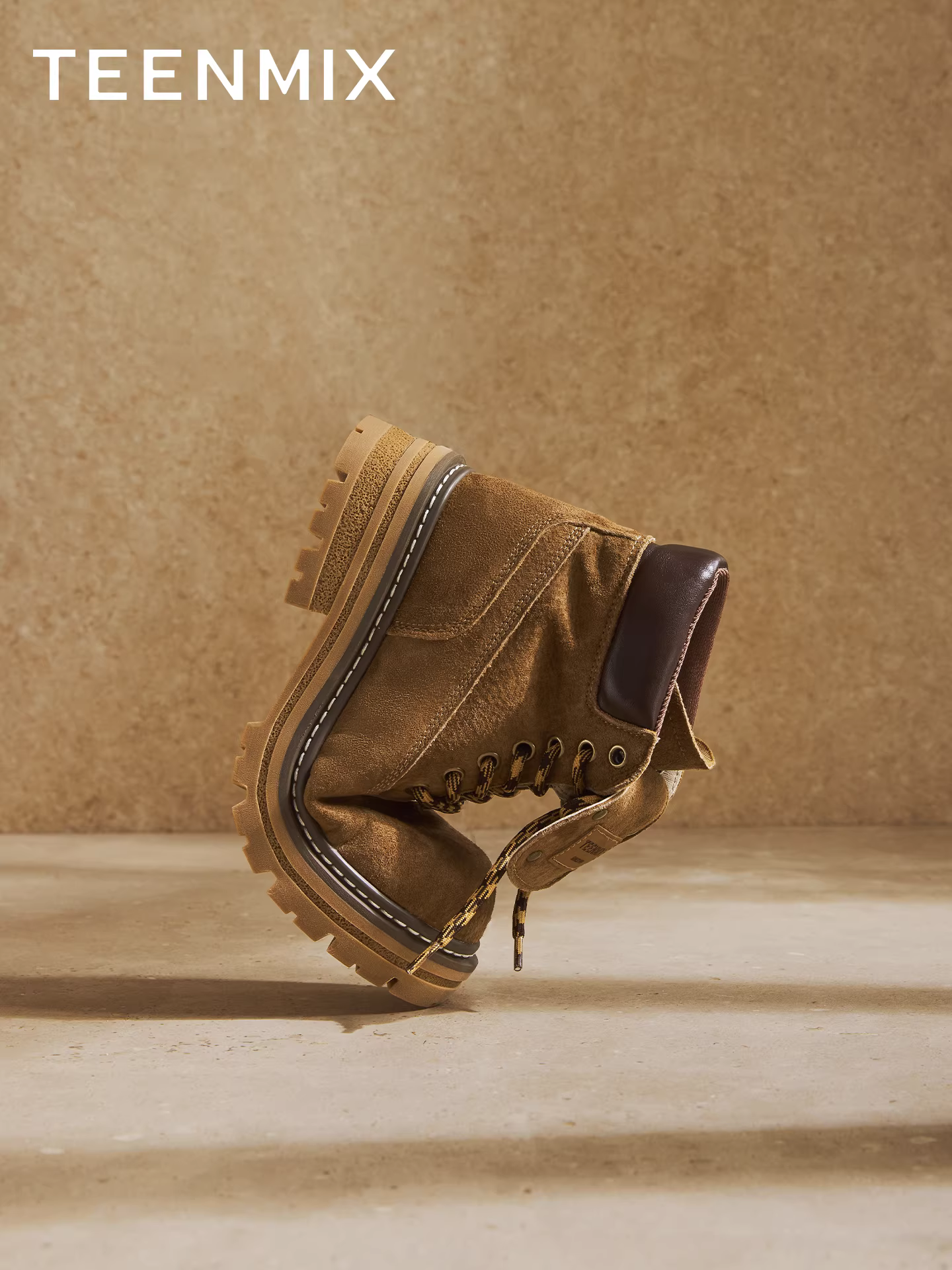 Giày bốt nữ Tianmeiyi đế dày cổ điển màu vàng, giày bốt làm việc ngoài trời, giày bốt Martin, giày bốt da ngắn, kiểu mới thu 2025