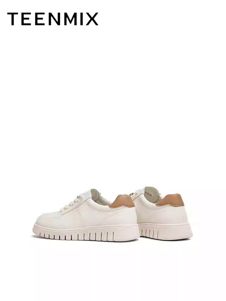 Tianmeiyi retro giày đế dày đế mềm phong cách Anh quốc giày da nhỏ giày nữ màu trắng mùa xuân mẫu mới CHA33AM5