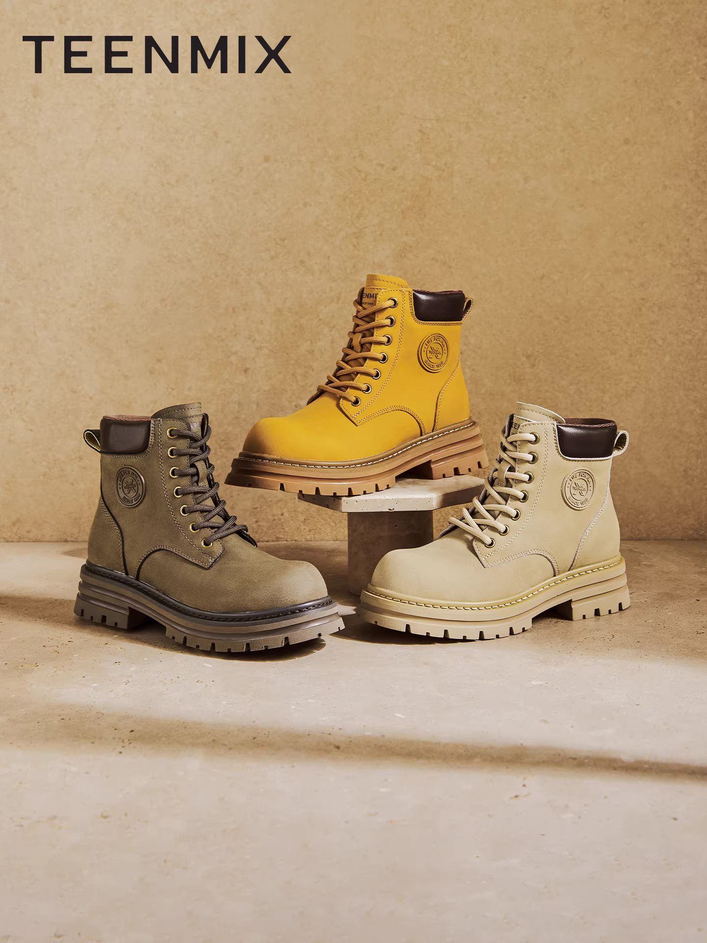 Giày bốt đế dày màu vàng cổ điển Tianmeiyi, giày bảo hộ lao động, giày bốt Martin kiểu Anh, bốt ngắn bằng da, unisex, phong cách mới mùa thu 2025