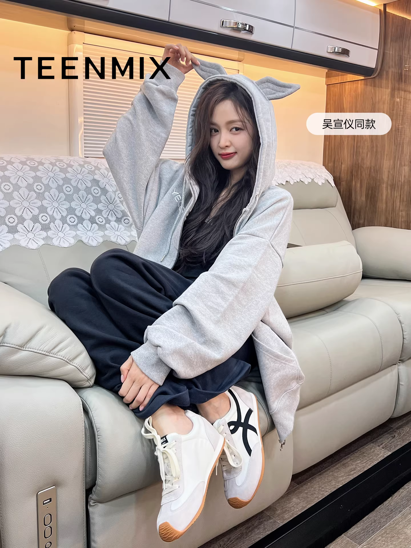 [Quà tặng năm mới] Tianmeiyi Rainbow Sandwich Candy Giày tập luyện Agande có lót lông cừu tăng chiều cao bên trong Giày thể thao nữ