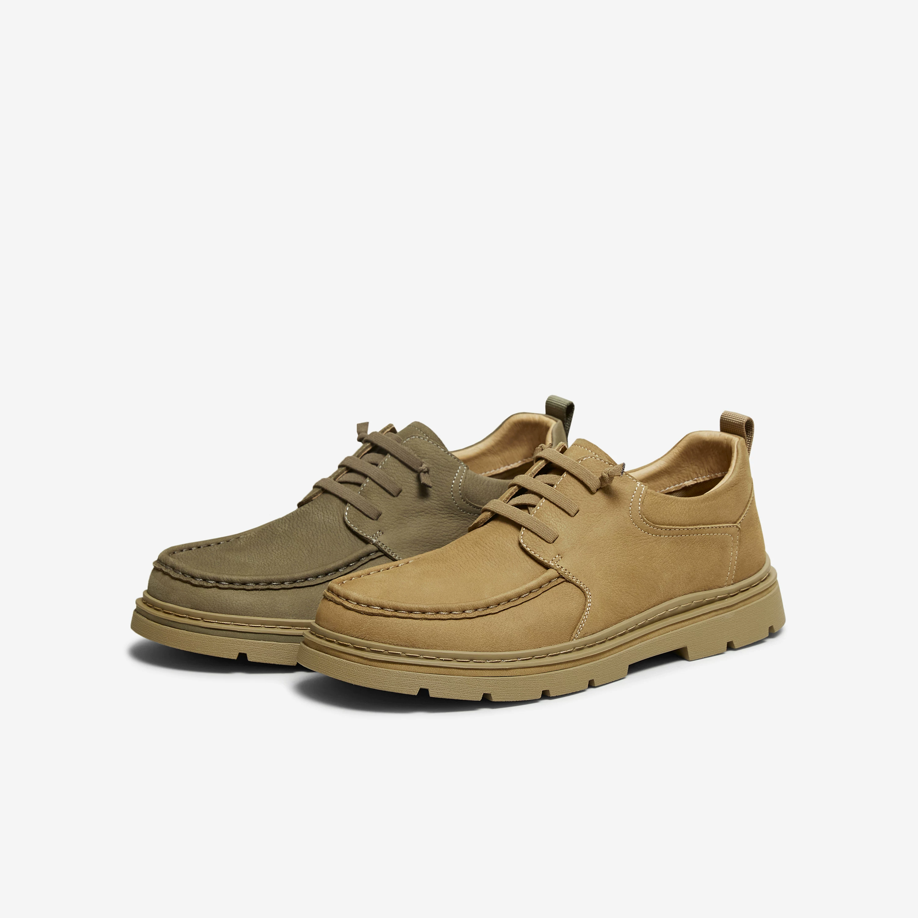 Giày Nam TATA 2025 Phiên Bản Mùa Đông Trong Nhà Thoải Mái Đa Năng Giày Thường Ngày Mẫu Mới PGV01CM5