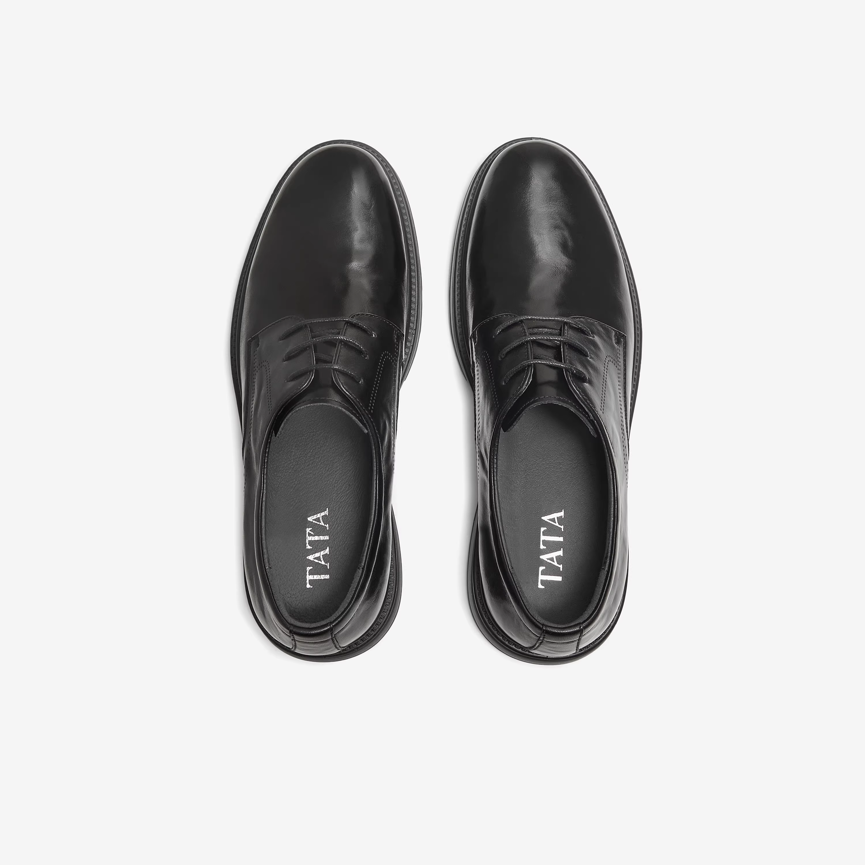 Giày da nam TATA mùa đông 2025 màu trơn thoải mái đa năng giày thường nam giày mới QHG01DM5