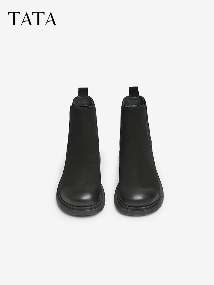 Giày bốt Chelsea TATA dành cho nữ có gót dày để đi làm, phong cách Anh, bốt ngắn thời trang lót lông cừu cho mùa đông 7C842DD4