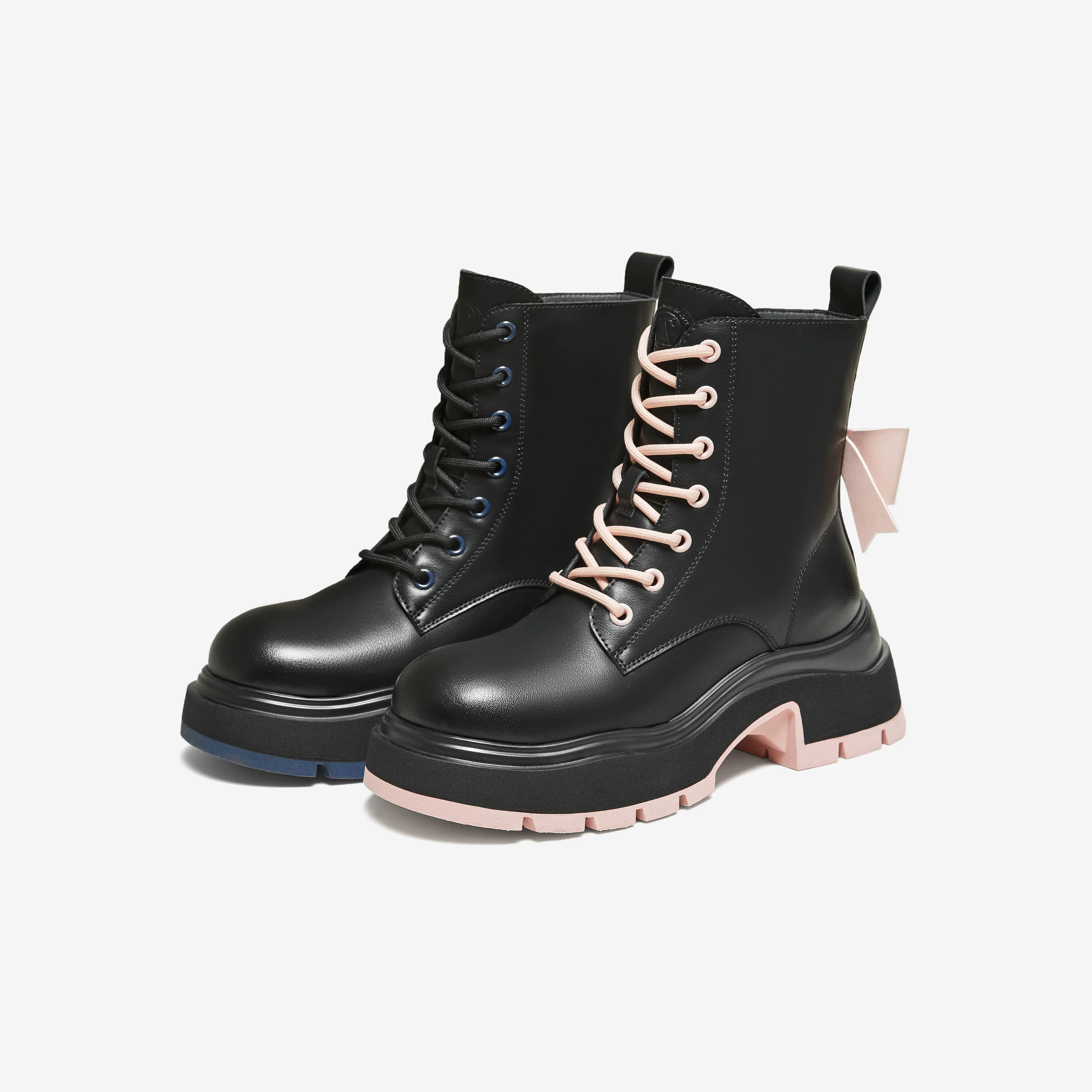 Giày bốt nữ TATA Martin mùa đông 2025 đa năng thời trang đơn giản, kiểu dáng mới tăng chiều cao, bốt ngắn WJZ07DD5