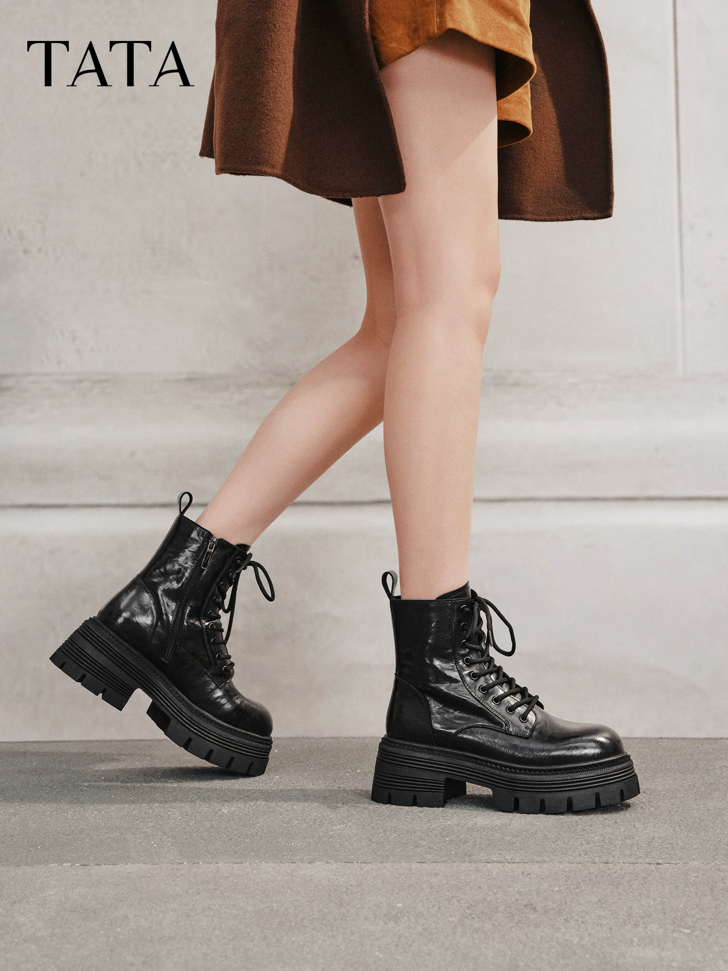 Giày bốt TATA He She Cruiser Giày nữ Giày đi làm Giày bốt Martin nhiều lớp lót lông cừu Giày bốt ngắn phong cách Anh Quốc CG801DD5