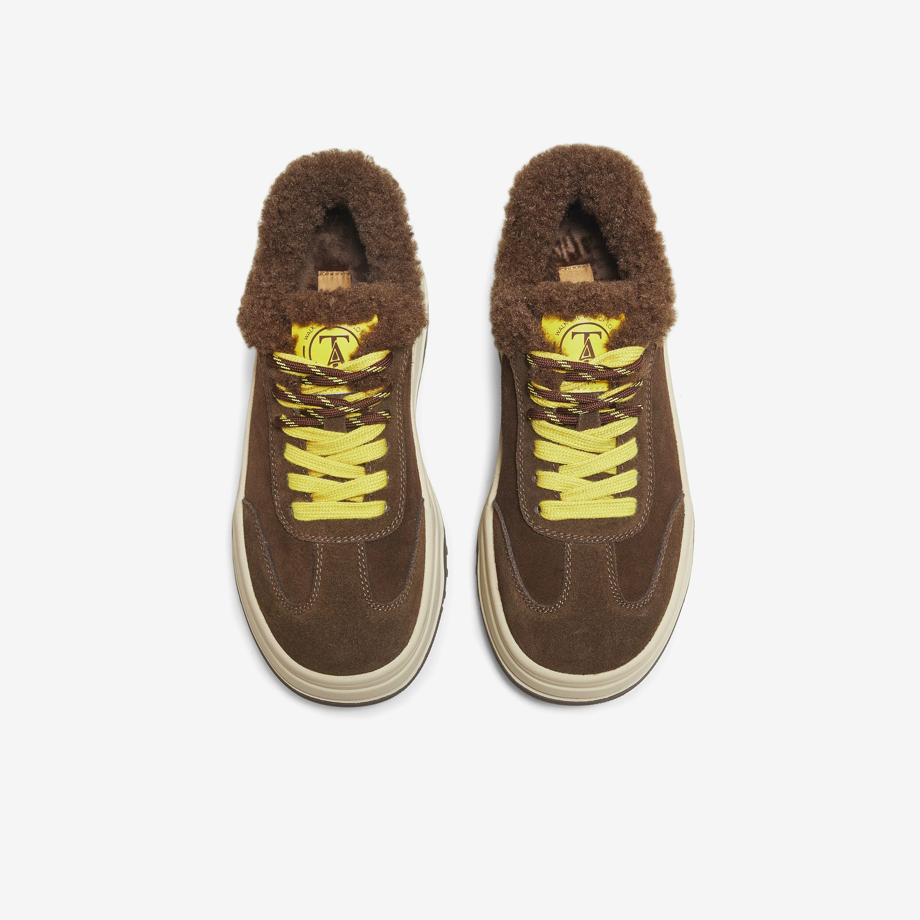 Giày Nữ TATA 2025 Mùa Đông Giày Tập Luyện Lông Thú Đa Năng Giày Cotton Lót Lông Cừu Ấm Áp Giày Thể Thao CJC01DM5