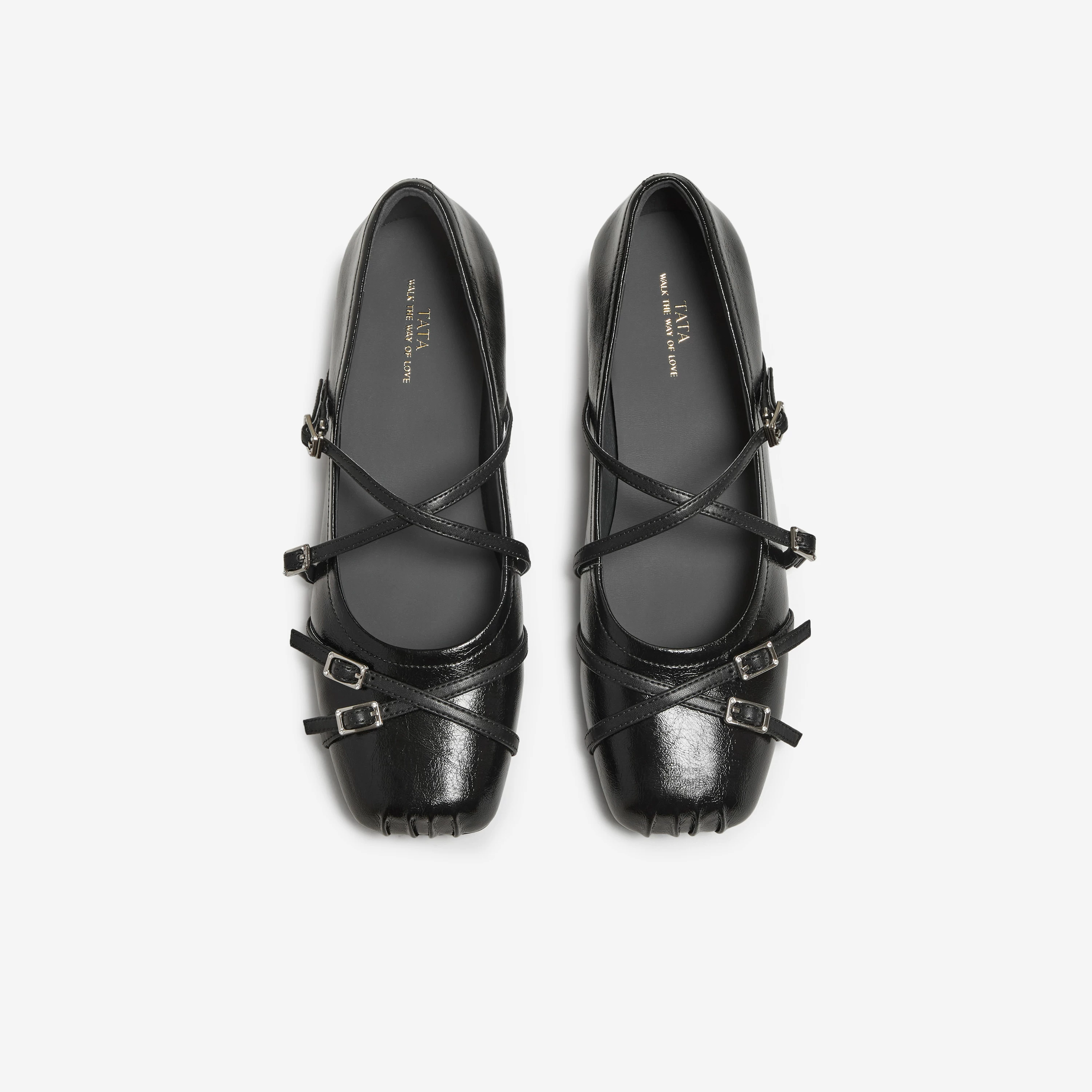 Giày Nữ TATA 2025 Giày Đa Năng Mùa Đông Màu Đen Giày Mary Jane Tăng Chiều Cao Giày Đế Thấp Đơn Giản UUG01CQ5