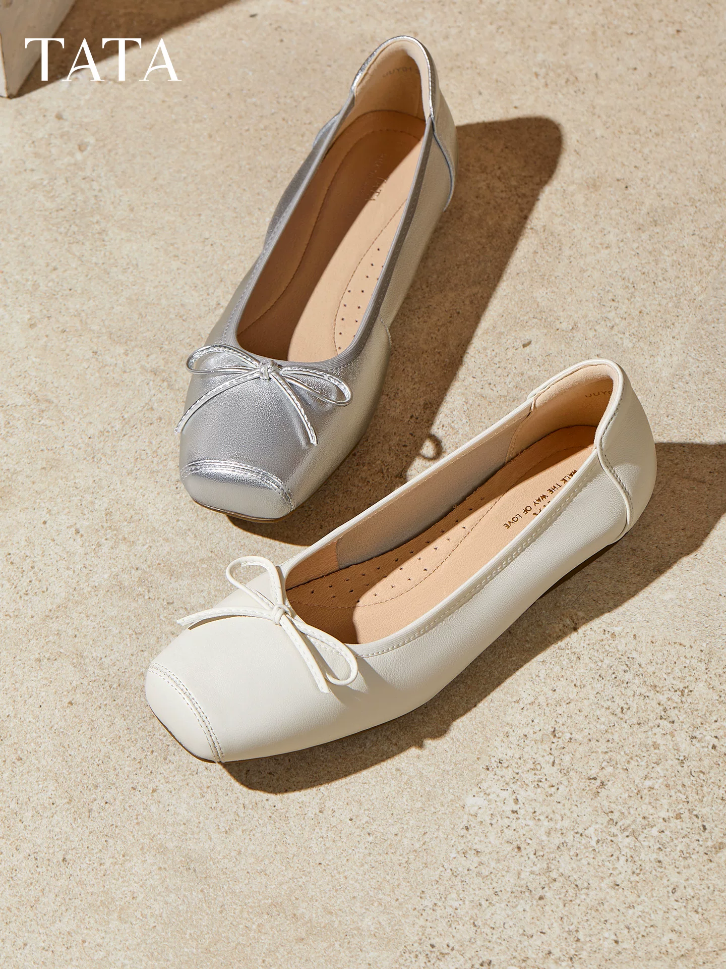 Giày đế mềm TATA Silver Ballet Flats Giày đế mềm cho nữ Giày da cừu UUY01CQ5