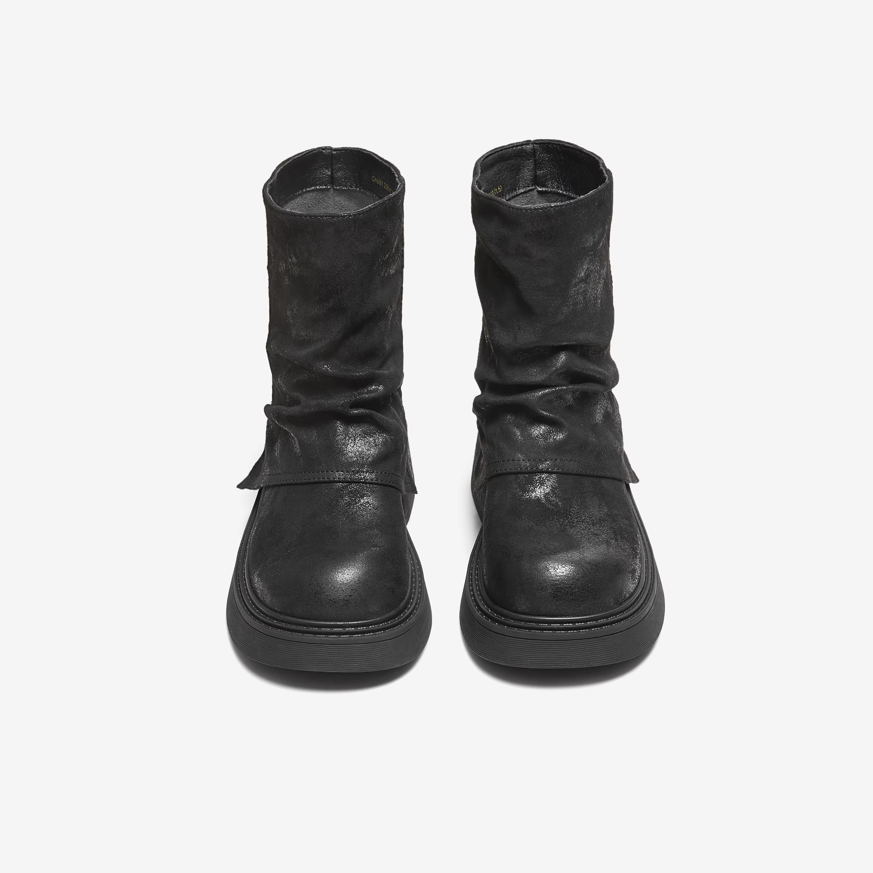 Giày Bốt Nữ TATA 2025 Giày Bốt Thời Trang Mùa Đông Giày Bốt Đa Năng Giày Bốt Đế Chunky Màu Đen CHU01DZ5