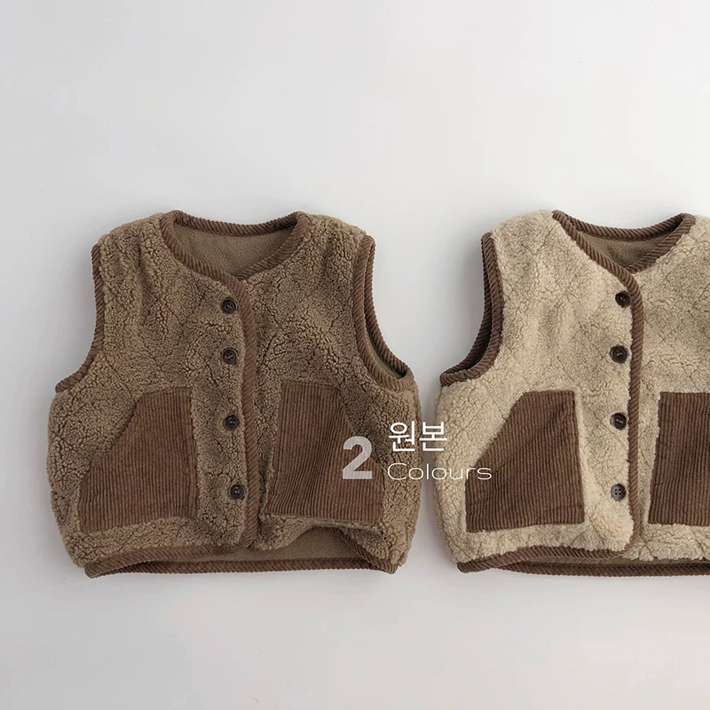 Mềm mại và thoải mái~ Rất khuyến khích mua~ Áo ghi lê lông cừu phong cách Hàn Quốc dành cho trẻ em mùa thu đông, áo ghi lê giữ ấm phối màu thời thượng với thiết kế sành điệu và độc đáo.