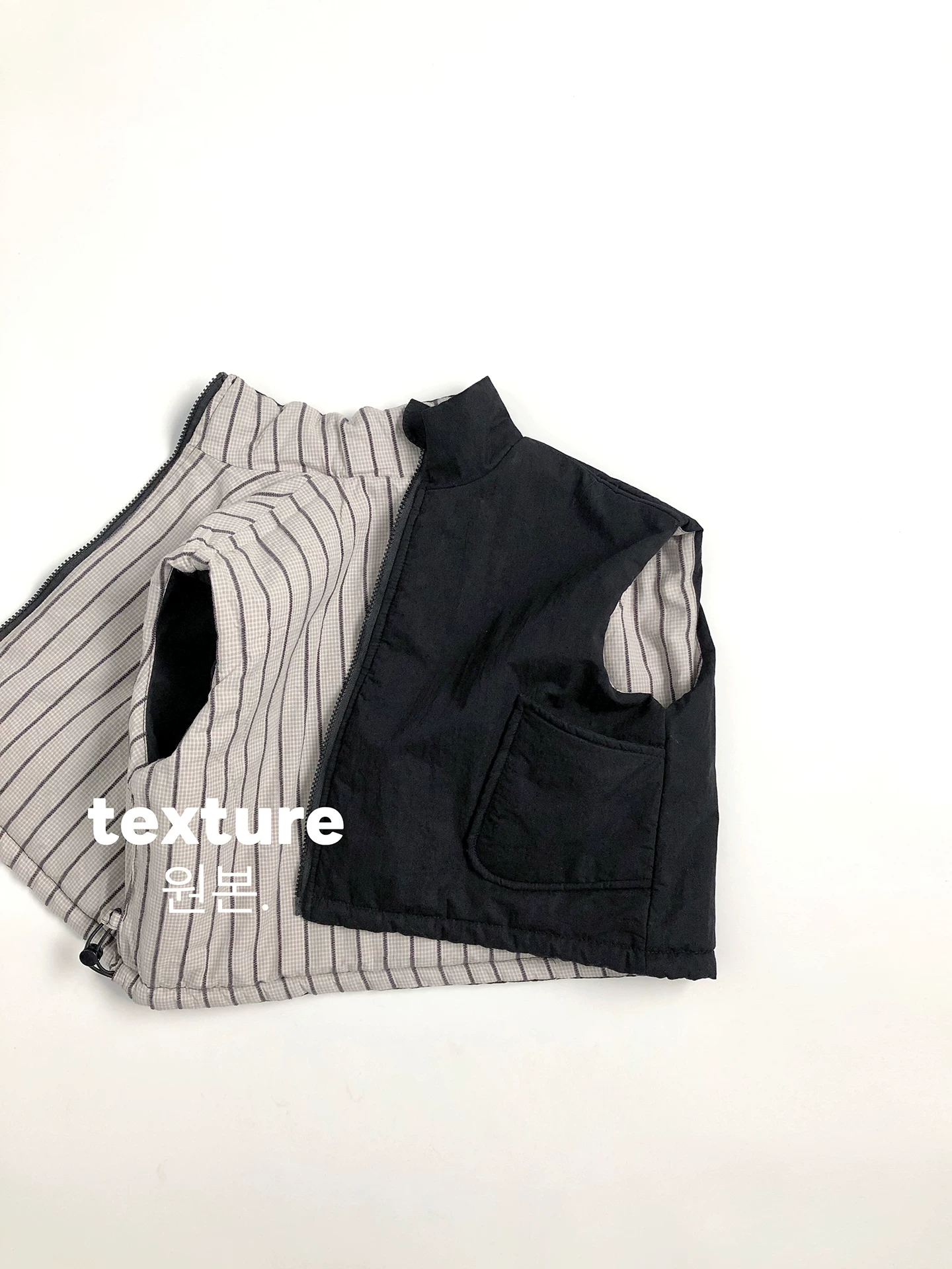 1 chiếc áo vest có đệm lót phong cách Hàn Quốc thu đông dành cho trẻ em, hợp thời trang và sành điệu cho bé trai và bé gái, áo khoác không tay rộng rãi và ấm áp.