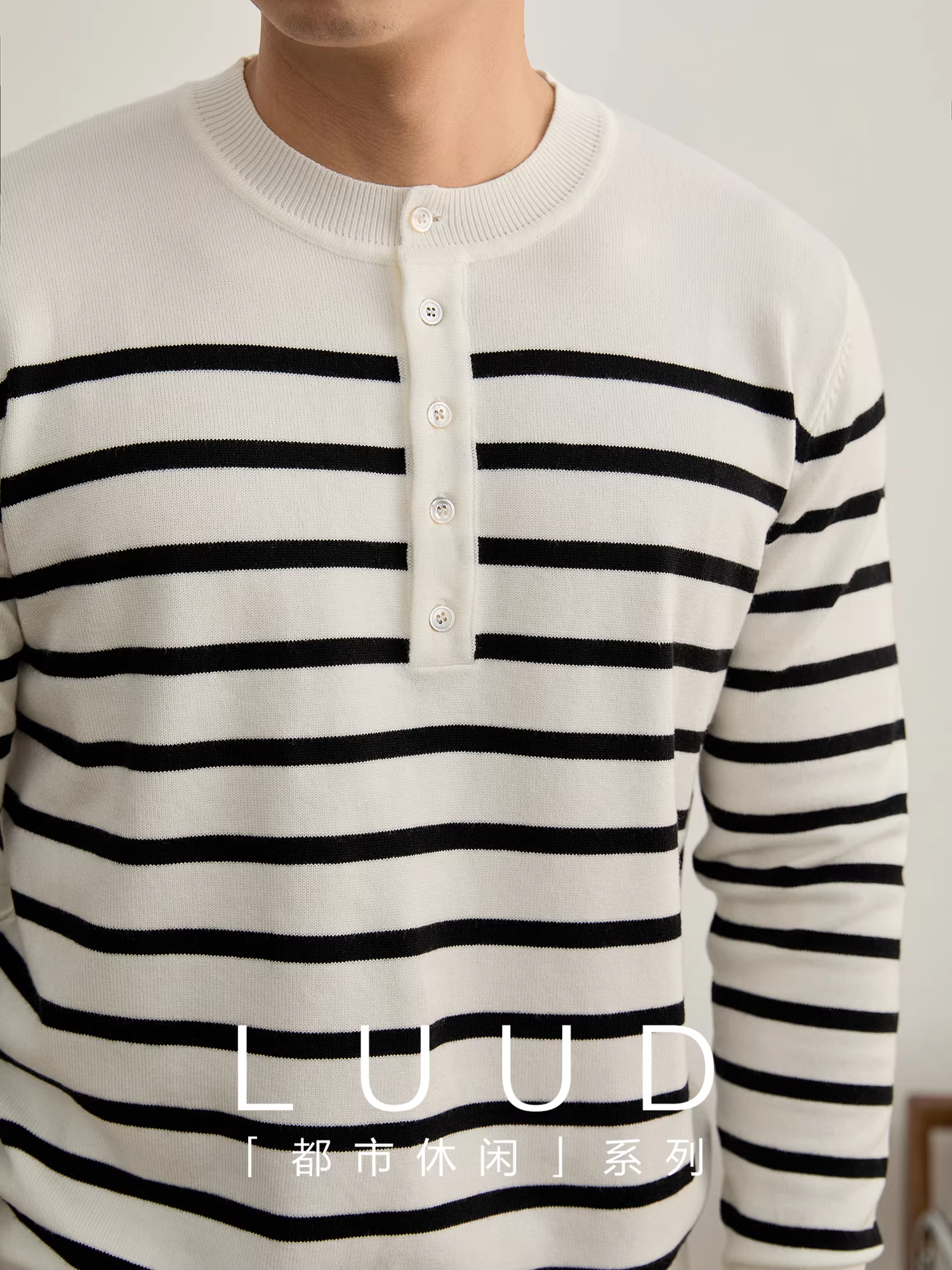 LUUD Modal Core-spun Yarn Áo len cổ Henley sọc màu khối màu Áo len nam dài tay giản dị nghệ thuật