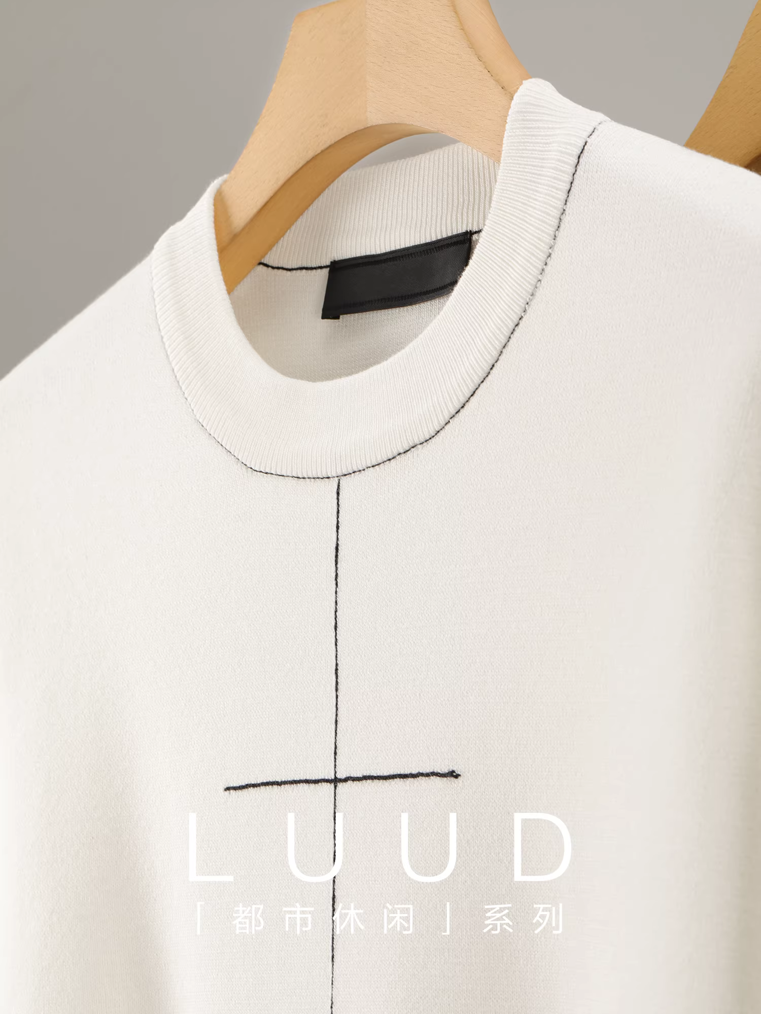 Ưu đãi đặc biệt: Áo len dệt kim thời trang thu đông dành cho nam với thiết kế đường may độc đáo, đường may chéo màu tương phản, áo lớp trong cổ tròn.