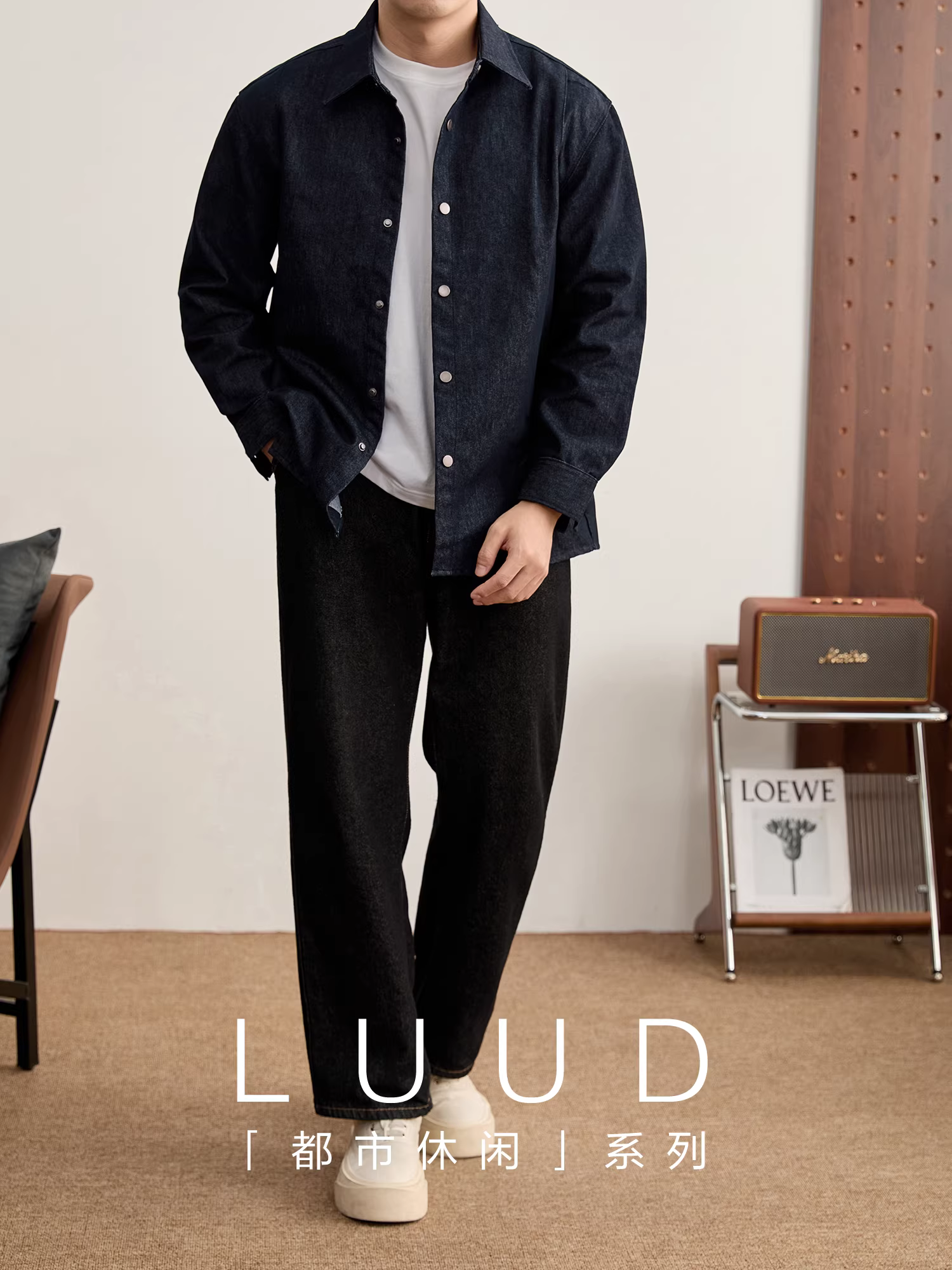 Áo khoác kiểu áo sơ mi sang trọng, lịch lãm và hợp thời trang của LUUD dành cho nam giới với thiết kế cài nút và xẻ tà, áo khoác giản dị và đa năng