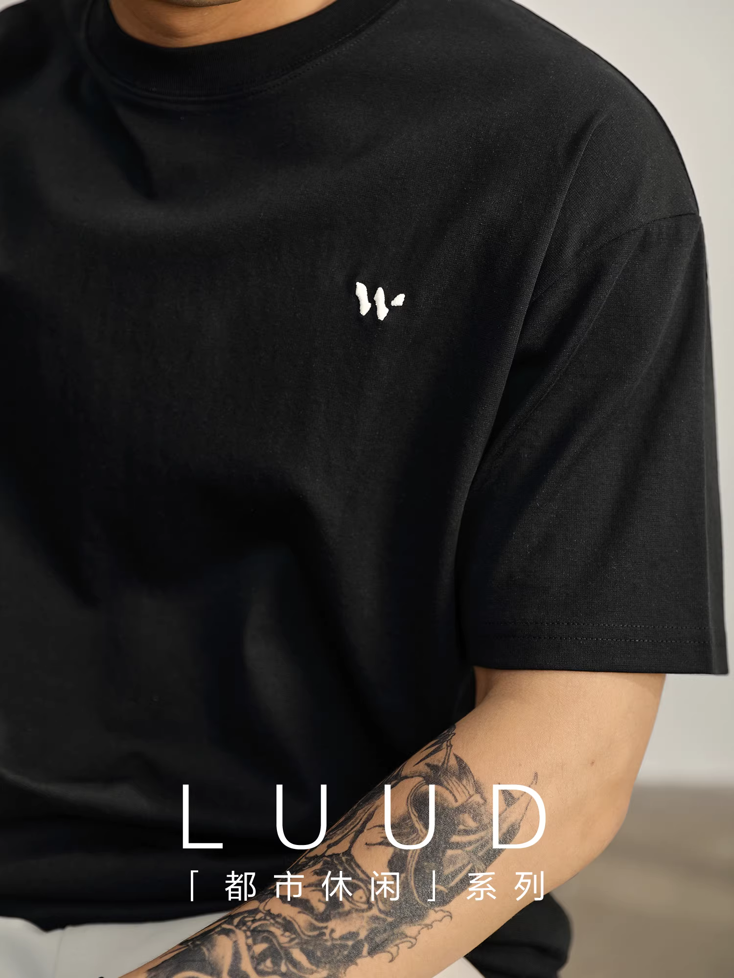 Áo thun nam LUUD phong cách tối giản đô thị, kiểu dáng xu hướng mùa hè, thêu nhỏ, cổ tròn, chất liệu cotton, tay ngắn