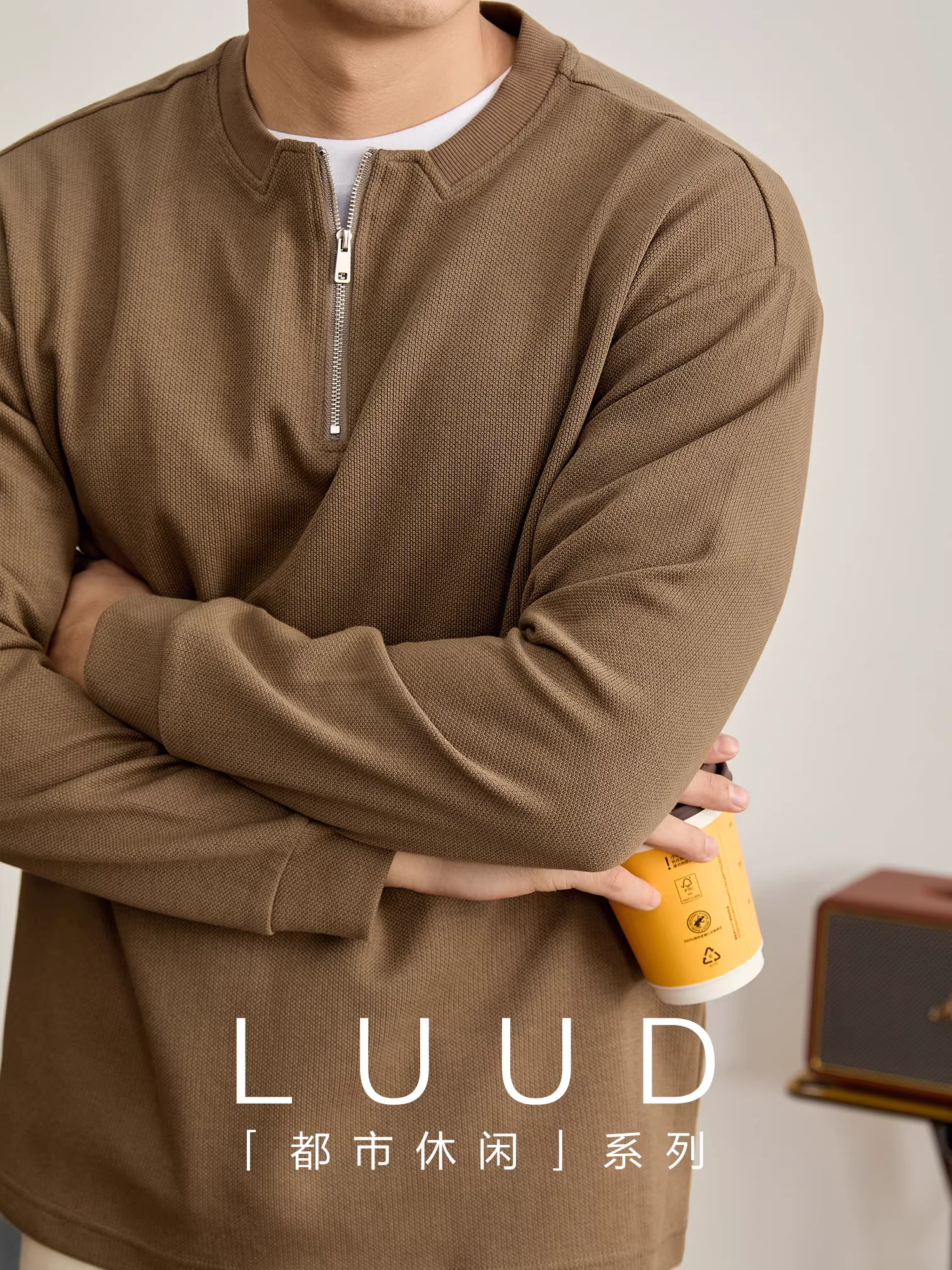 Áo len nam LUUD cổ điển, chất liệu cotton đã qua xử lý, tay dài, cổ áo nửa khóa kéo kiểu dáng thời trang.