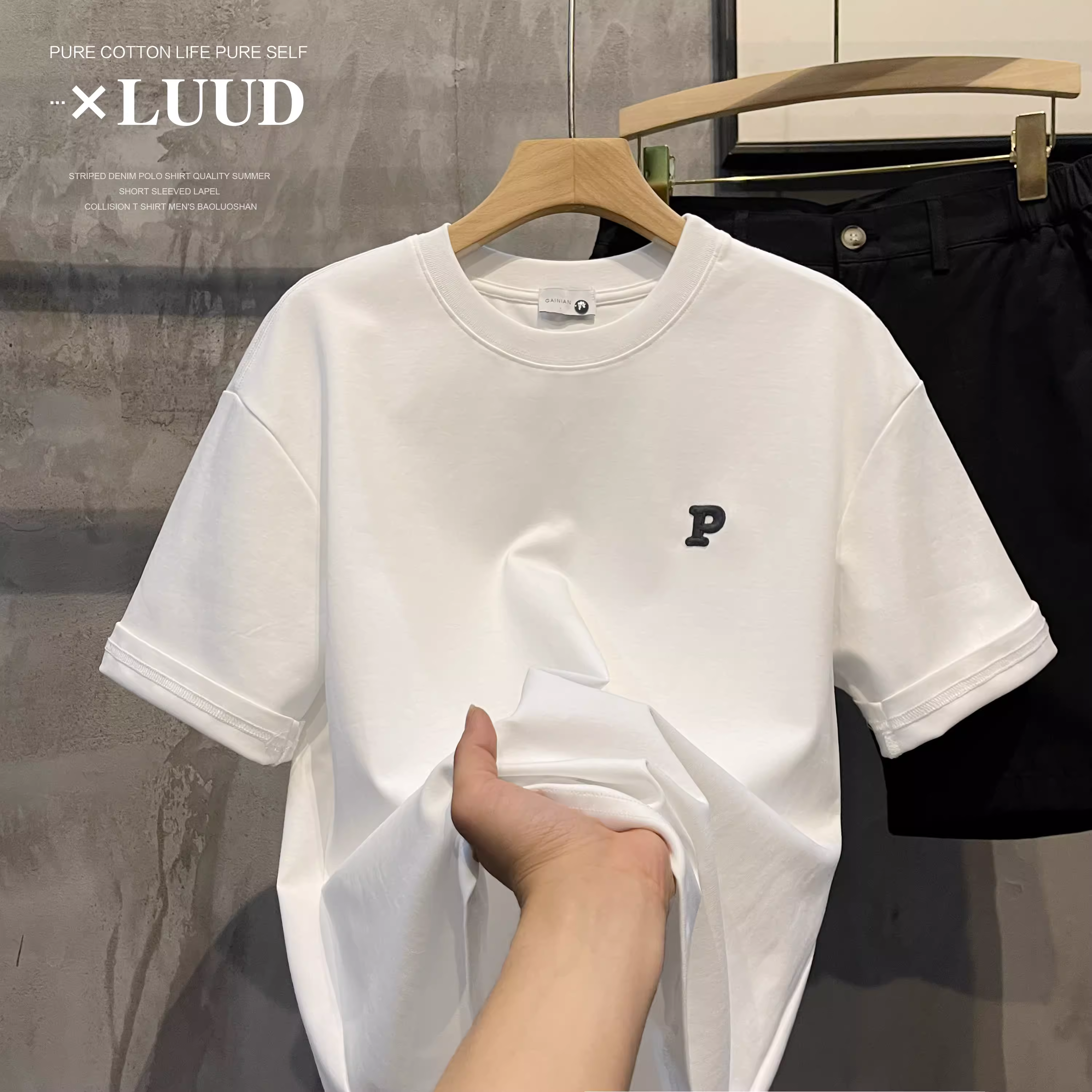 Áo thun nam LUUD 280G kiểu dáng đơn giản, thêu chữ P nhỏ, đa năng, rộng rãi, cổ tròn, tay ngắn, kiểu dáng xuông vai.