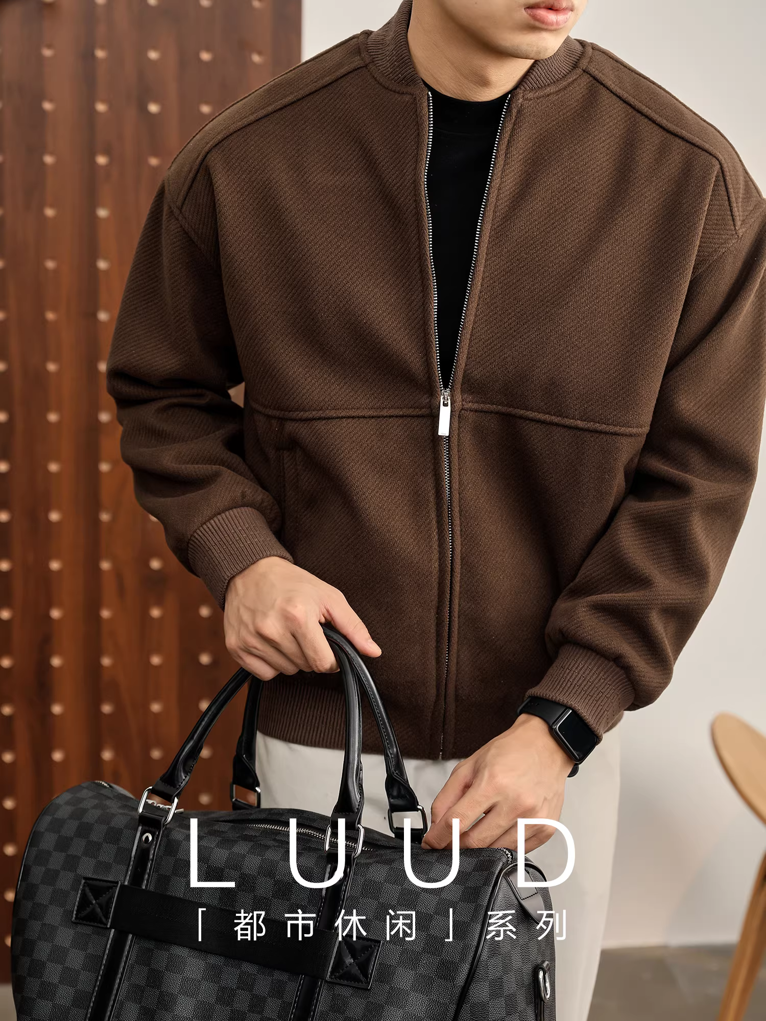 Áo khoác nam chất liệu vải tuýt kẻ sọc, màu cà phê nguyên chất, kiểu dáng cổ điển LUUD, mùa thu đông, kiểu dáng áo khoác bóng chày có đường may chéo.