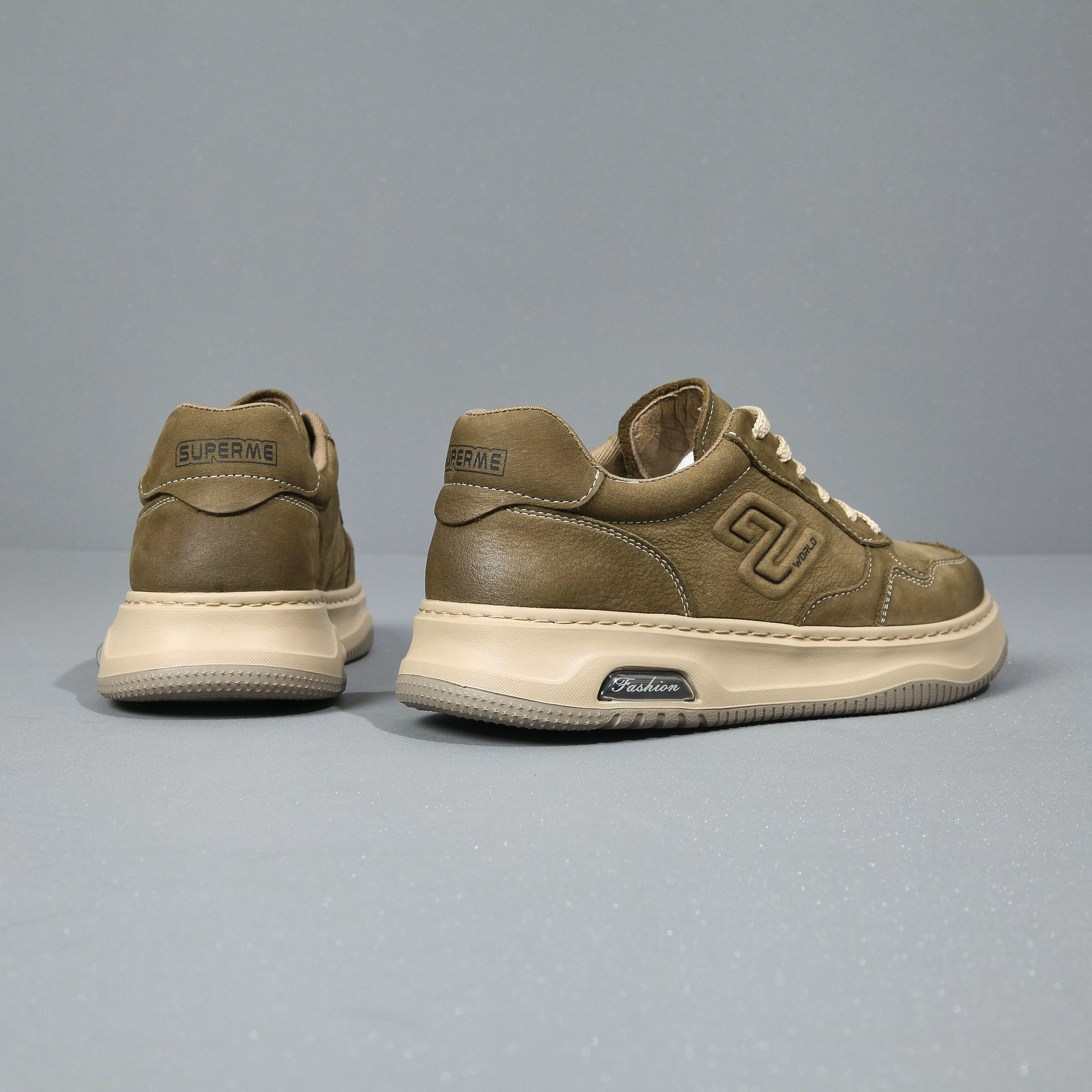 Giày nam 2025 mẫu mới thu đông da thật thoáng khí đa năng giày thể thao nam nhẹ nhàng giày sneaker đế mềm da nam