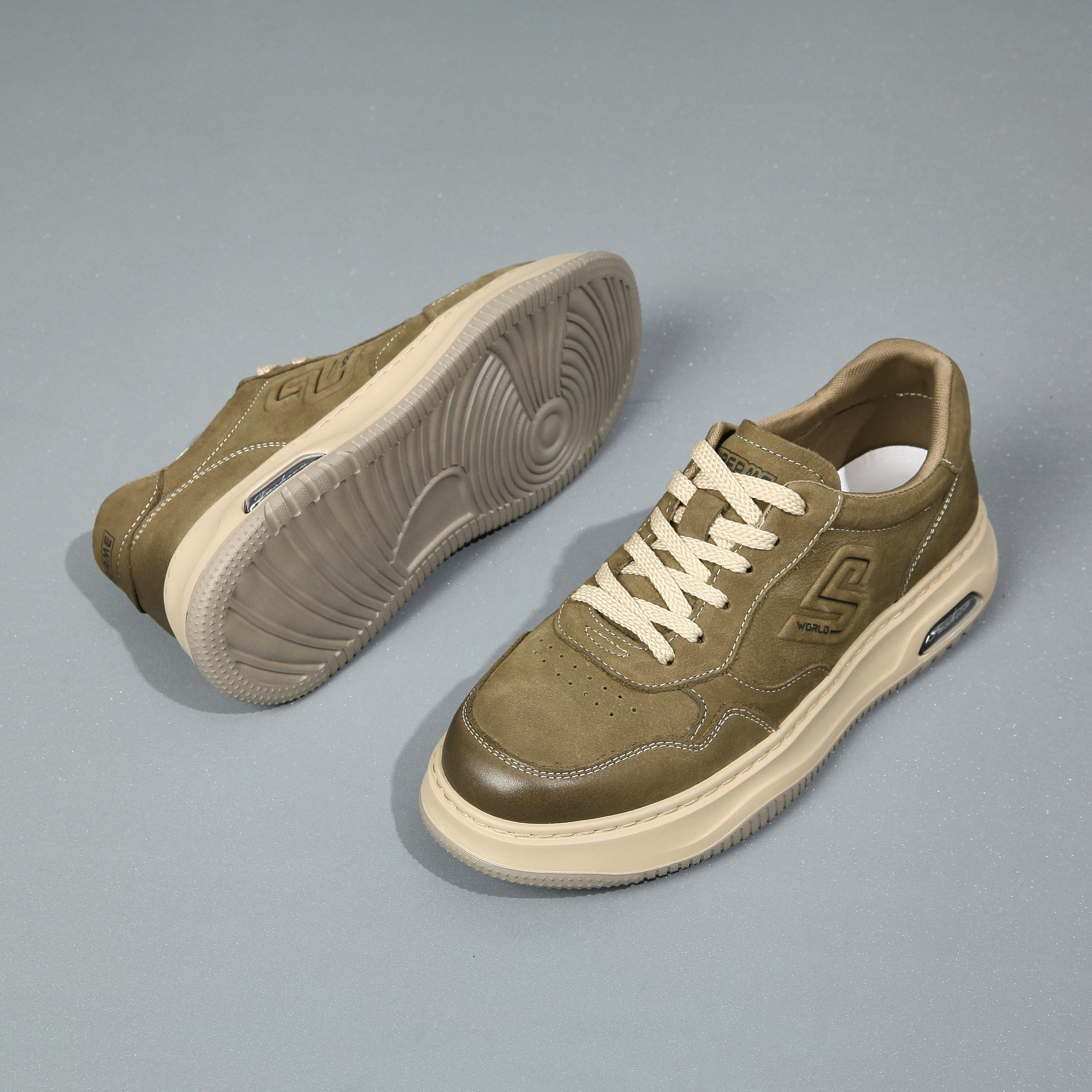 Giày nam 2025 mẫu mới thu đông da thật thoáng khí đa năng giày thể thao nam nhẹ nhàng giày sneaker đế mềm da nam