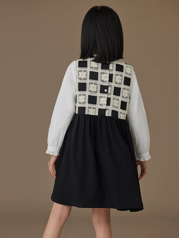 Quần áo trẻ em Ha Chi Váy vest thêu xuân thu Váy kẻ caro màu sắc phối hợp thanh lịch dành cho bé gái lớn hơn