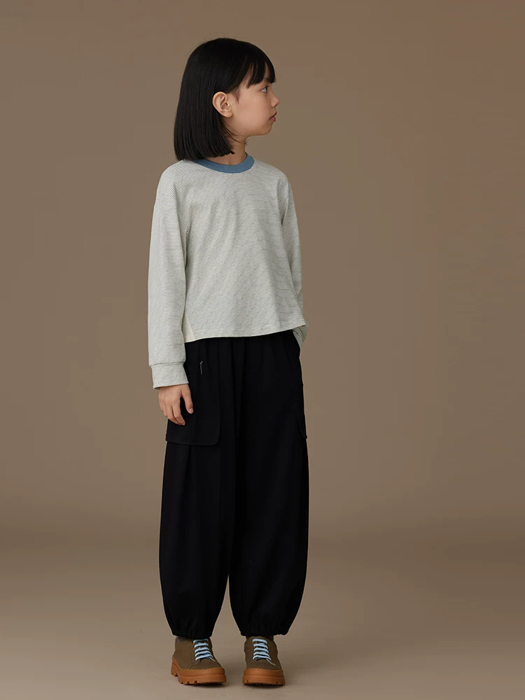 Quần trẻ em mặc thường ngày cho mùa xuân và mùa thu, quần jogger rộng màu đen đa năng có túi cho cả bé trai và bé gái.