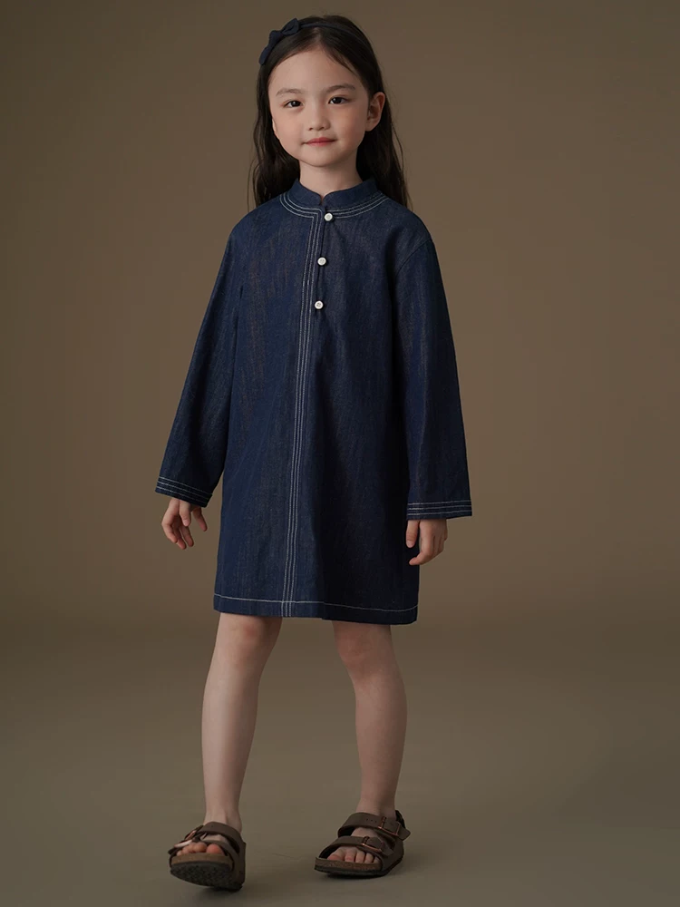 Váy denim trẻ em cho mùa xuân và mùa thu, phong cách đơn giản giản dị, váy dài tay kiểu Trung Quốc mới cho bé gái, bộ sưu tập mới mùa xuân 2025.