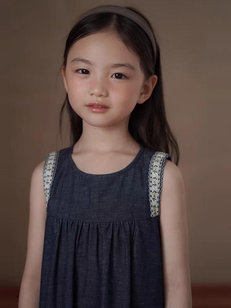 Quần áo trẻ em Hazi Váy trẻ em mùa hè Váy denim giản dị cổ điển cho bé gái Váy ba lỗ cho bé gái Thiết kế đơn giản