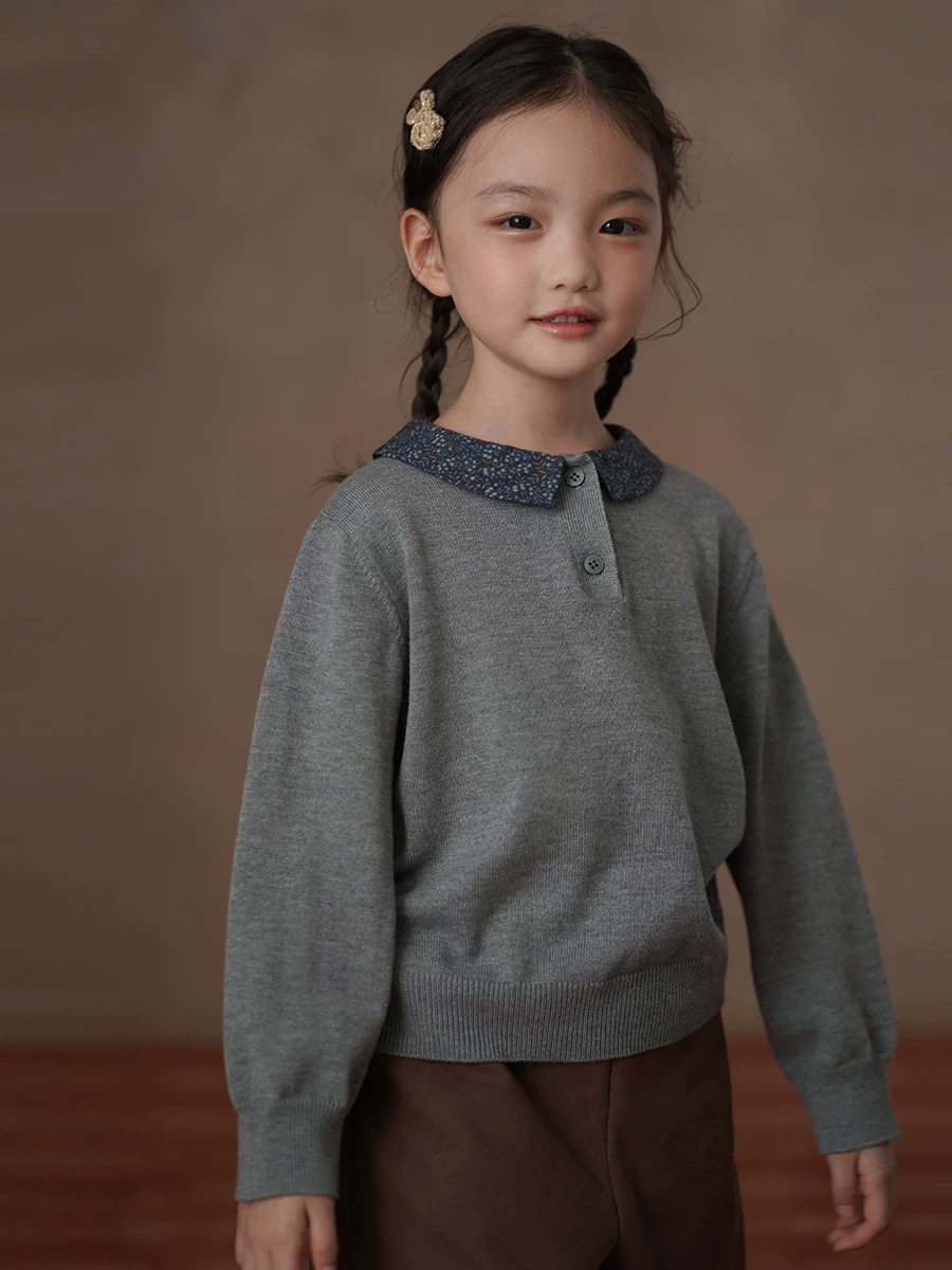 Áo len mùa đông cho trẻ em có cổ áo sơ mi, áo dệt kim họa tiết hoa đồng quê, áo lót chui đầu cho bé gái.