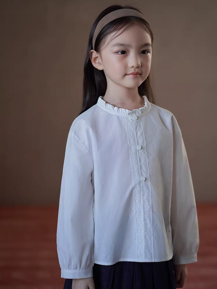 Quần áo trẻ em mùa xuân thu áo dài tay kiểu Pháp nghệ thuật áo sơ mi trắng bé gái áo sơ mi trắng trẻ lớn mùa thu kiểu mới