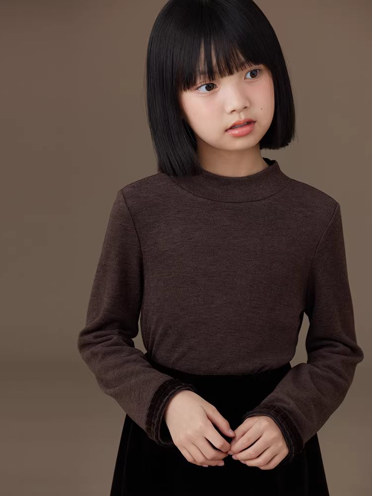 Quần áo trẻ em Hazi Áo thun dài tay thu đông cho bé gái, màu cà phê, thân thiện với làn da và ấm áp, trang phục mùa đông mới cho bé gái