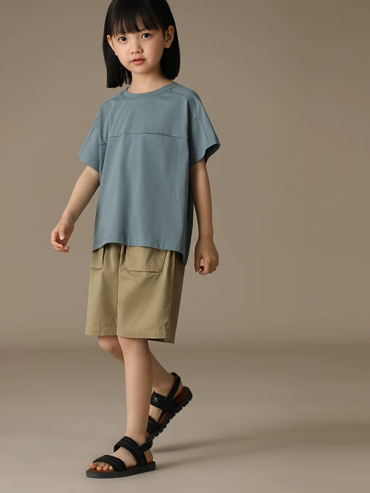 Quần short mùa hè cho trẻ em, kiểu kaki mỏng, quần short dài đến đầu gối dáng rộng, kiểu dáng đơn giản, phù hợp với cha mẹ và con cái, thích hợp cho mùa hè.