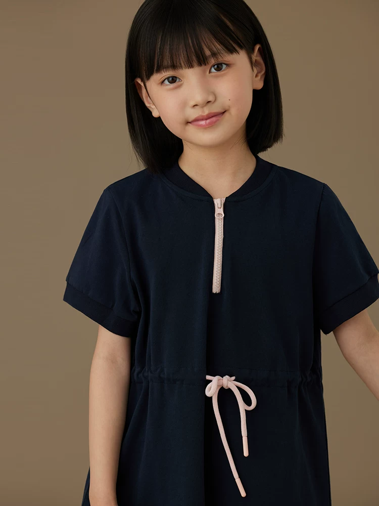 Váy mùa hè màu xanh hải quân cho trẻ em, váy ngắn tay đơn giản bằng cotton cho bé gái, kiểu dáng mỏng nhẹ cho bé gái