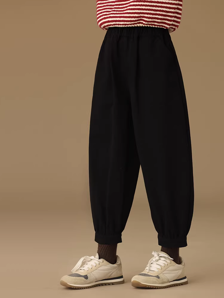 Quần áo trẻ em Hazi Mùa thu Hàng mới về Phong cách Hàn Quốc Thân thiện với làn da Cotton nguyên chất Màu đen Quần cà rốt đa năng Quần jogger thông thường Quần jogger mùa thu