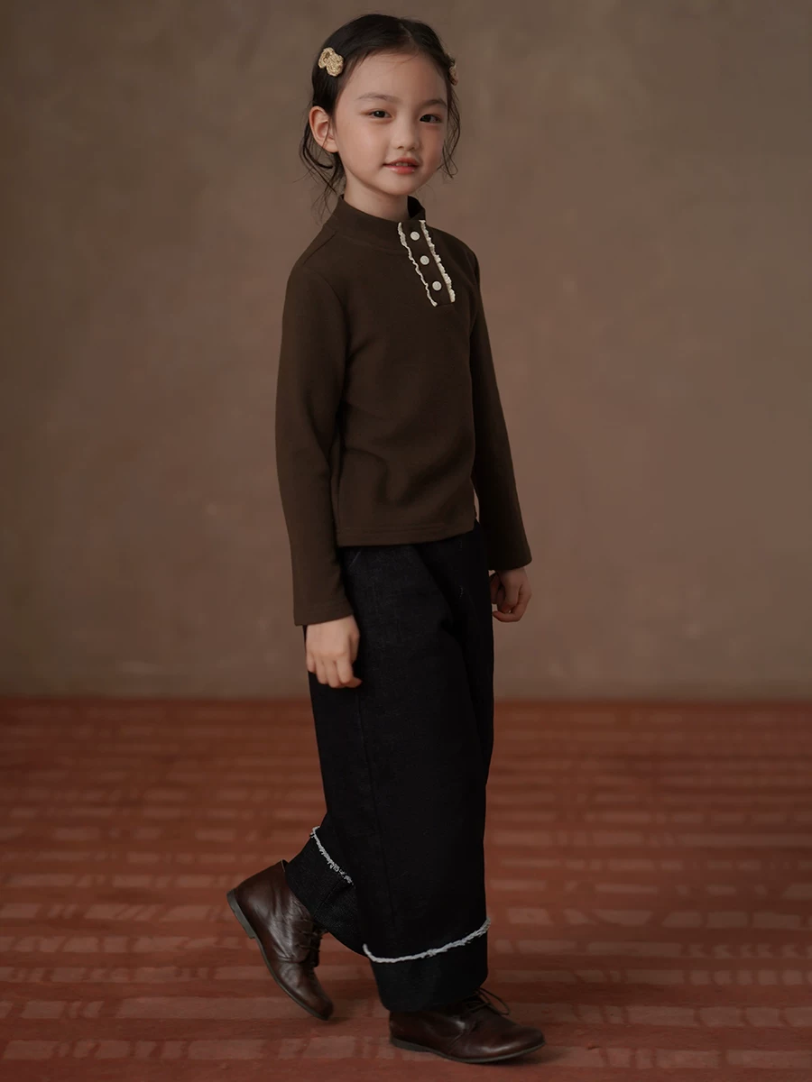 Quần denim mùa đông cho trẻ em, quần dài đen đơn giản, phong cách thường ngày dành cho bé gái, quần ống thẳng có lớp lót lông cừu giữ ấm.