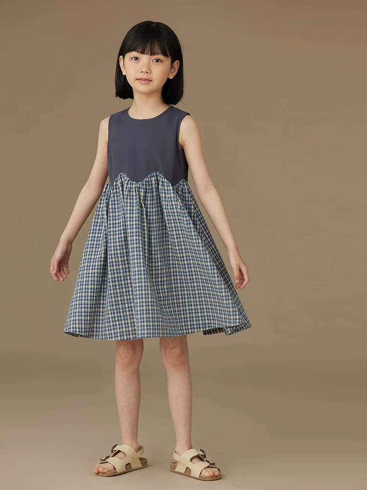 Váy vest trẻ em mùa hè, mỏng và thân thiện với làn da, được làm từ chất liệu cotton nguyên chất với họa tiết chắp vá, váy không tay kiểu học sinh dành cho bé gái.