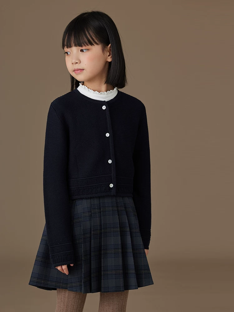 Quần áo trẻ em mùa xuân thu áo khoác trẻ em màu xanh hải quân đa năng áo dệt kim thông thường áo cardigan dệt kim cho bé gái dành cho trẻ lớn hơn