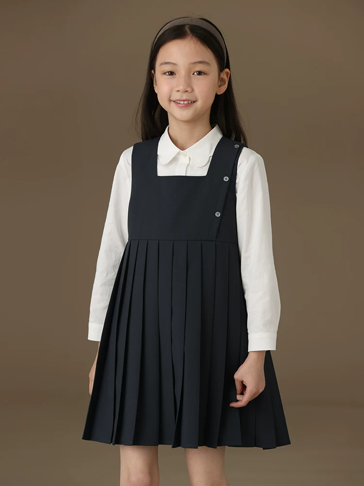 Quần áo trẻ em cho mùa xuân và mùa thu, áo bé gái, cotton thân thiện với làn da, cổ cánh hoa, áo sơ mi dài tay màu trắng cho trẻ lớn hơn.