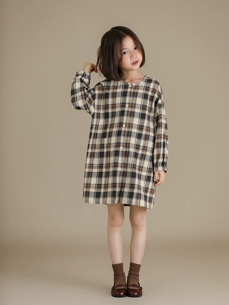 Hazi Quần Áo Trẻ Em Mùa Đông Hàng Mới Về Nữ Phong Cách Cha Mẹ-Con Cotton Nguyên Chất Thường Ngày Retro Dài Tay Cho Bé Áo Sơ Mi Kẻ Sọc đầm