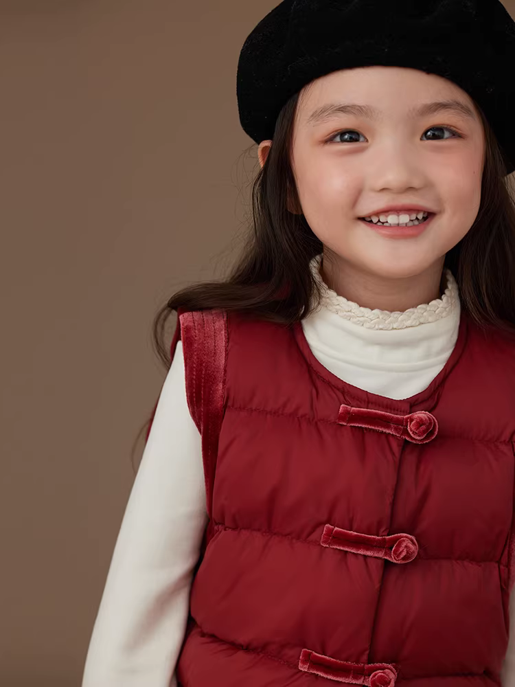 Áo khoác phao dày dặn ấm áp màu đỏ kiểu Trung Quốc mới dành cho bé gái, thời trang mùa đông 2024 mẫu mới