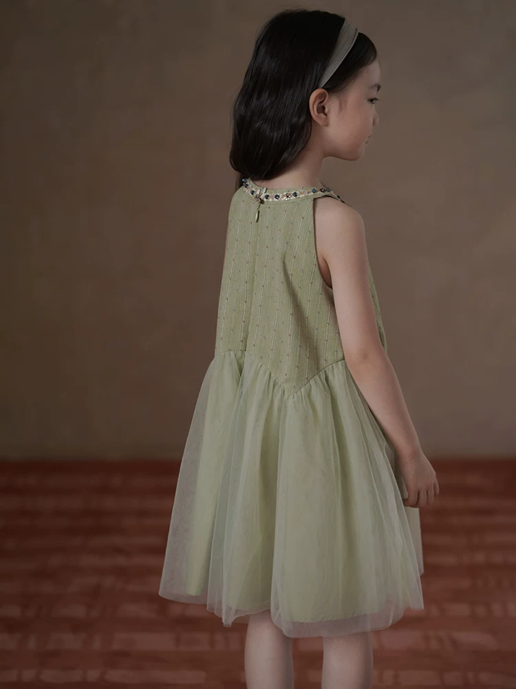 Quần áo trẻ em Váy dài màu xanh lá cây kiểu ngày lễ dành cho bé gái, váy vải tuyn ghép, váy ba lỗ sành điệu dành cho trẻ lớn hơn.