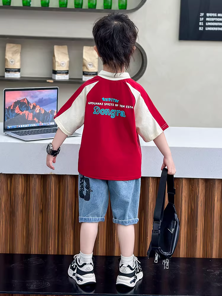 Bộ quần áo polo hè cho bé trai kiểu mới 2025, bộ đồ ngắn tay lịch lãm, bộ hai mảnh mùa hè trẻ em