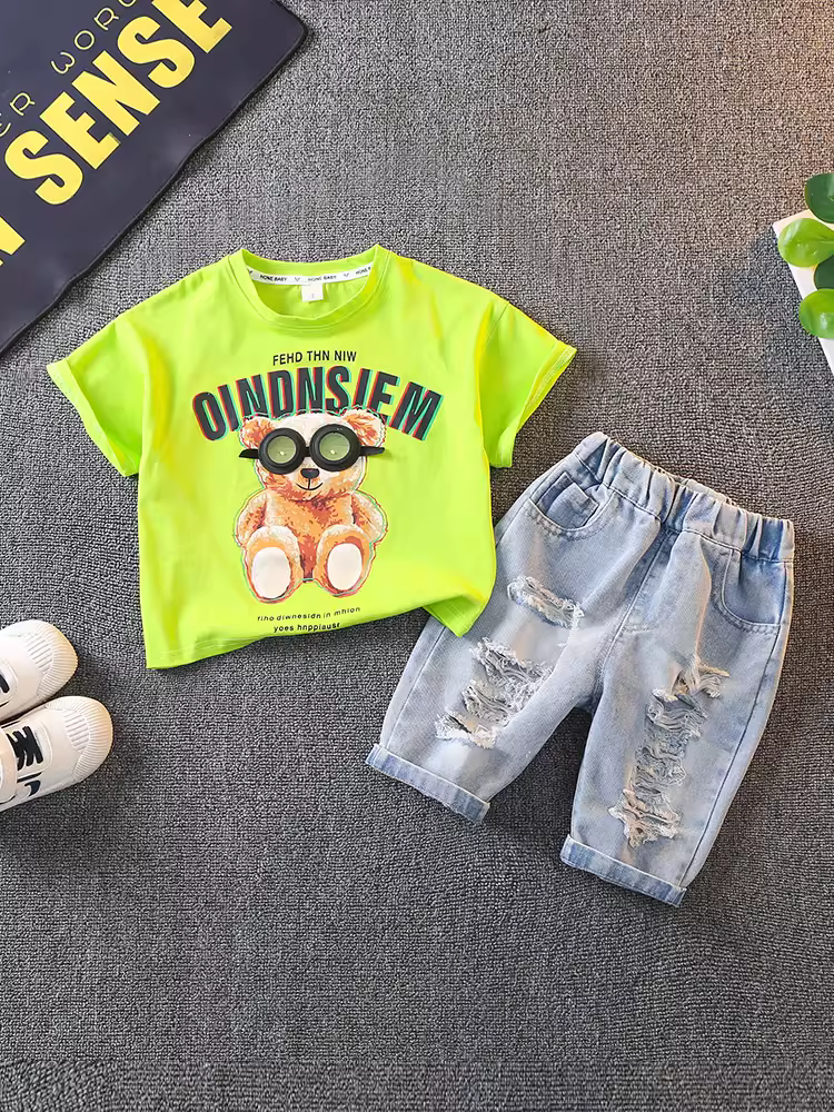 Bộ trang phục mùa hè cho bé trai 2025, thời trang mới, phong cách đường phố hot trend mạng xã hội, áo thun ngắn tay cho bé trai