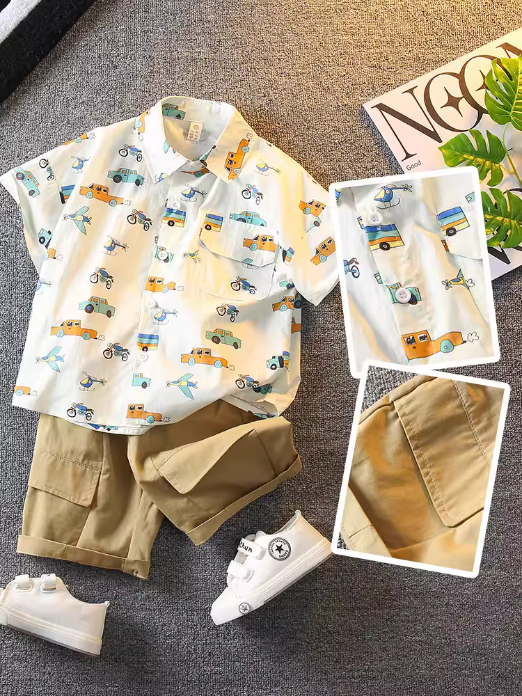 Bộ đồ hè bé trai kiểu dáng thời trang mới 2025, phong cách trẻ em hot trên mạng, chất liệu mỏng, tay ngắn, hai mảnh