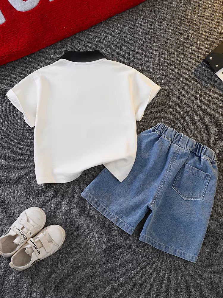 Bộ trang phục mùa hè cho bé trai 2025, quần áo trẻ em mới, kiểu dáng mùa hè ngắn tay, mát mẻ và lịch lãm, trang phục thời thượng mùa hè cho bé trai