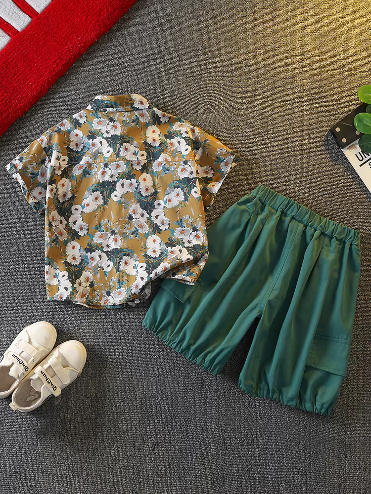 Bộ đồ trẻ em trai mùa hè 2025 kiểu mới áo thun cá tính thời trang đường phố áo ngắn tay