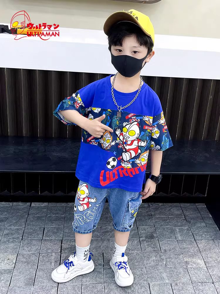 Quần áo Ultraman, trang phục mùa hè ngầu cho bé trai, bộ đồ trẻ em mới 2025, bộ thời trang ngắn tay mùa hè cho bé trai